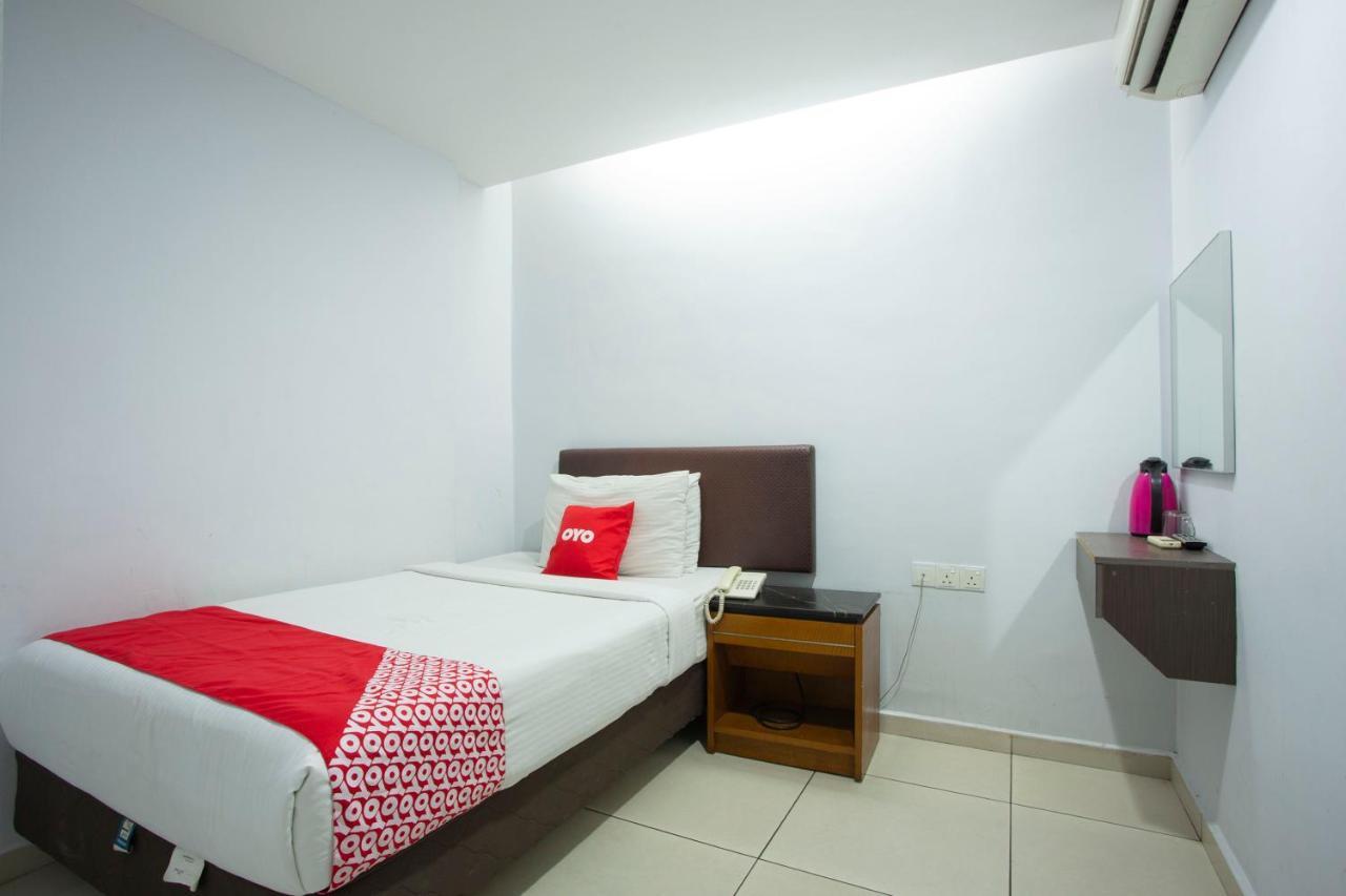Oyo 90030 Hotel Al Jafs Куала-Лумпур Экстерьер фото