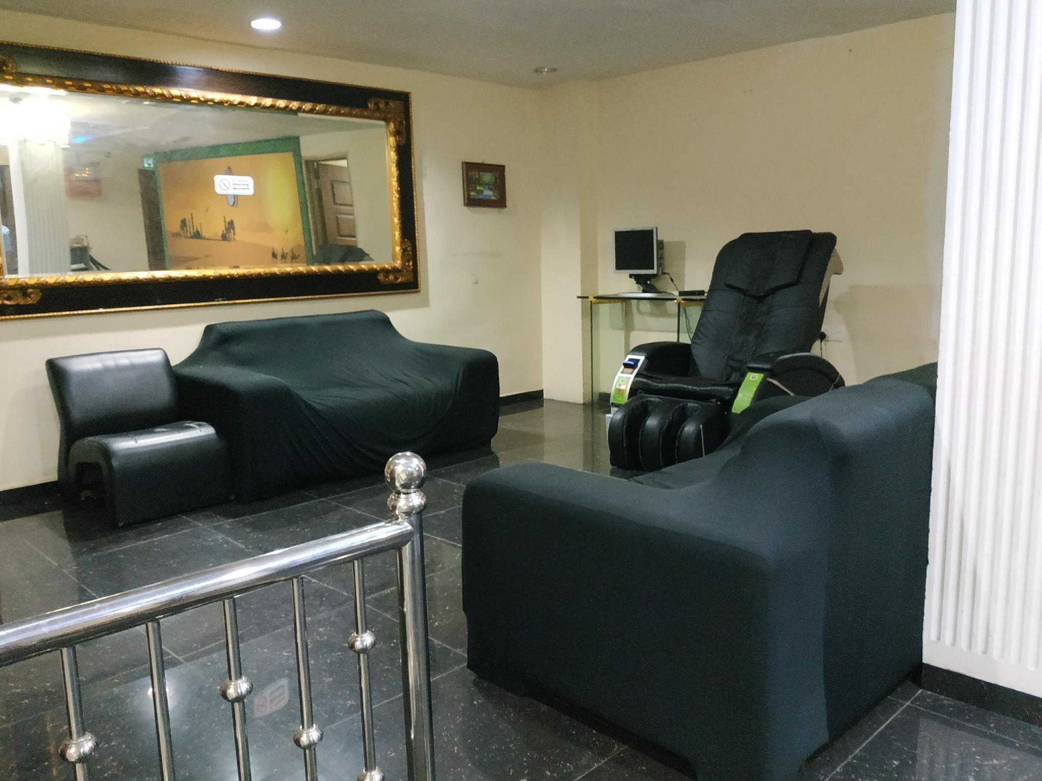 Oyo 90030 Hotel Al Jafs Куала-Лумпур Экстерьер фото
