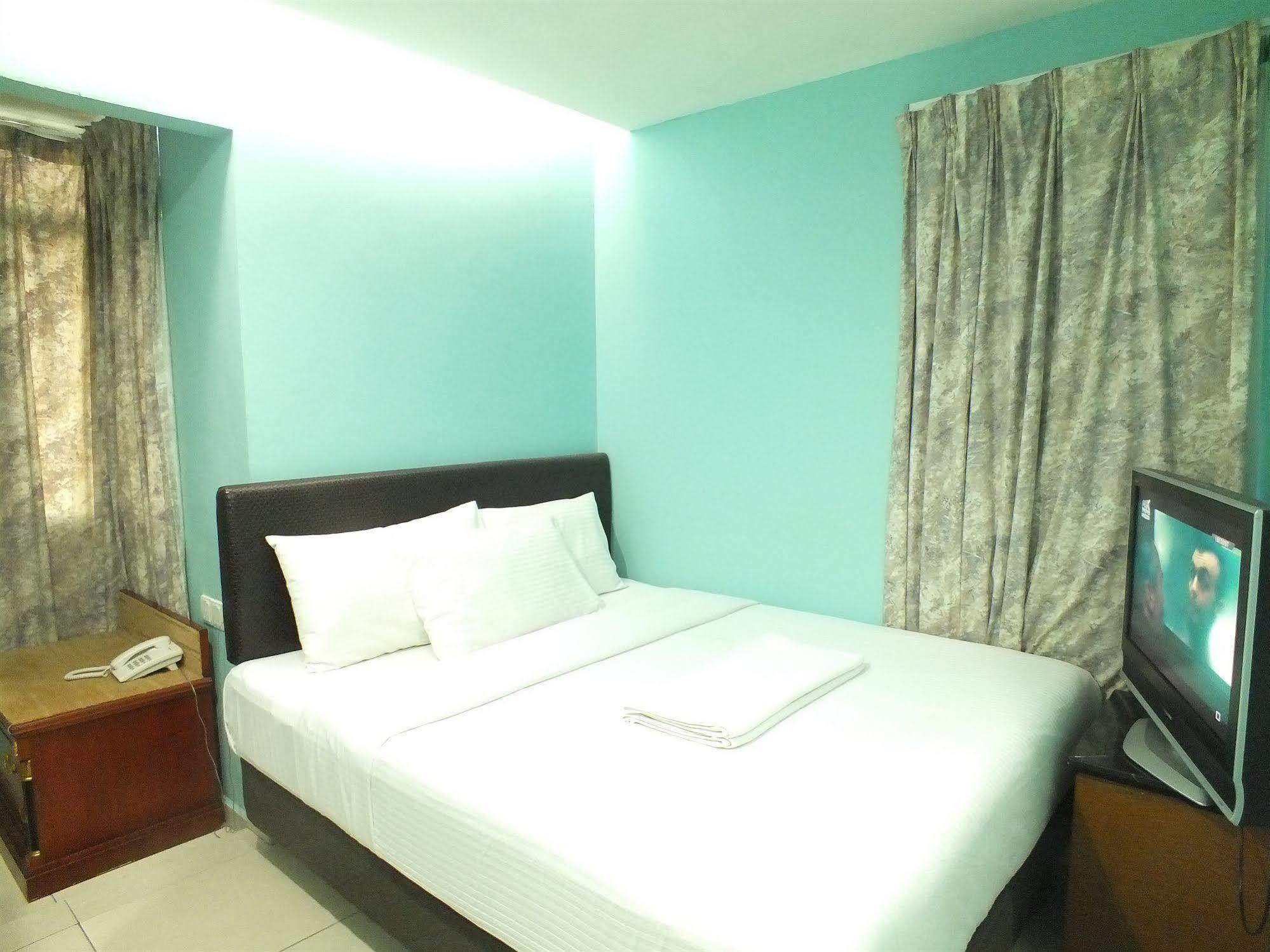 Oyo 90030 Hotel Al Jafs Куала-Лумпур Экстерьер фото